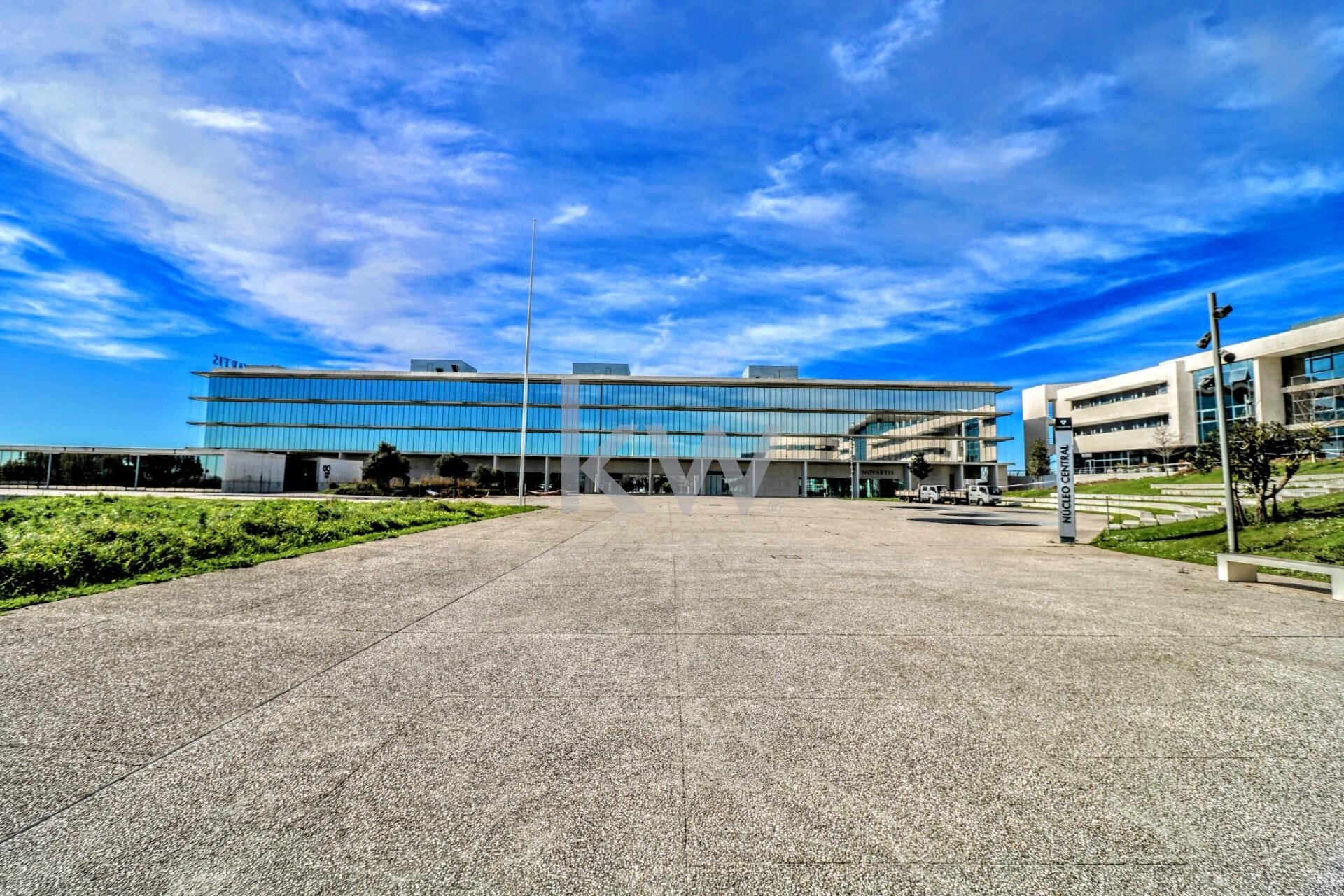 Escritório Excellence com 858 m² no Edifício Poente | Taguspark