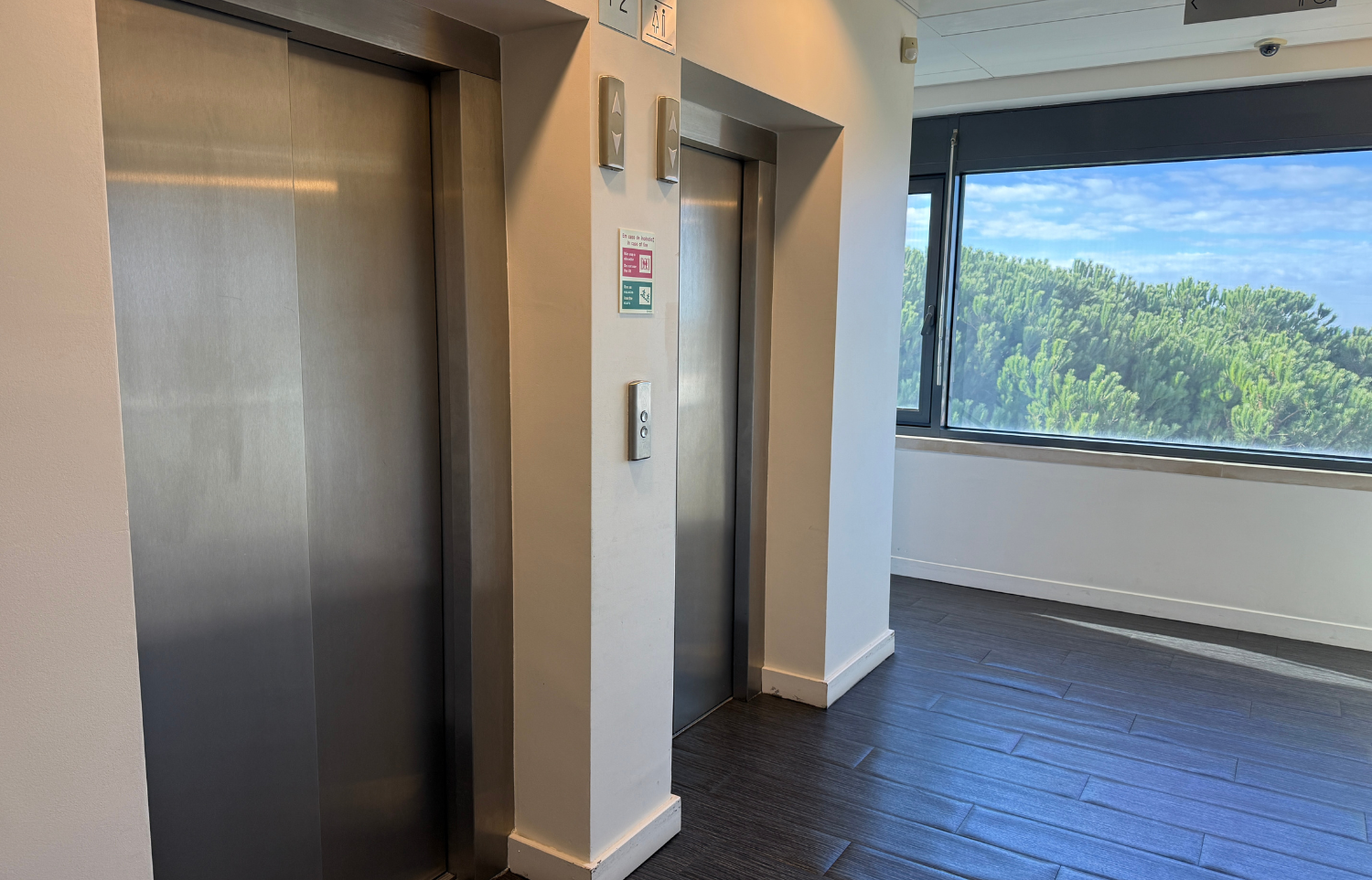 Escritrio de 91 m  Ncleo Central do Taguspark