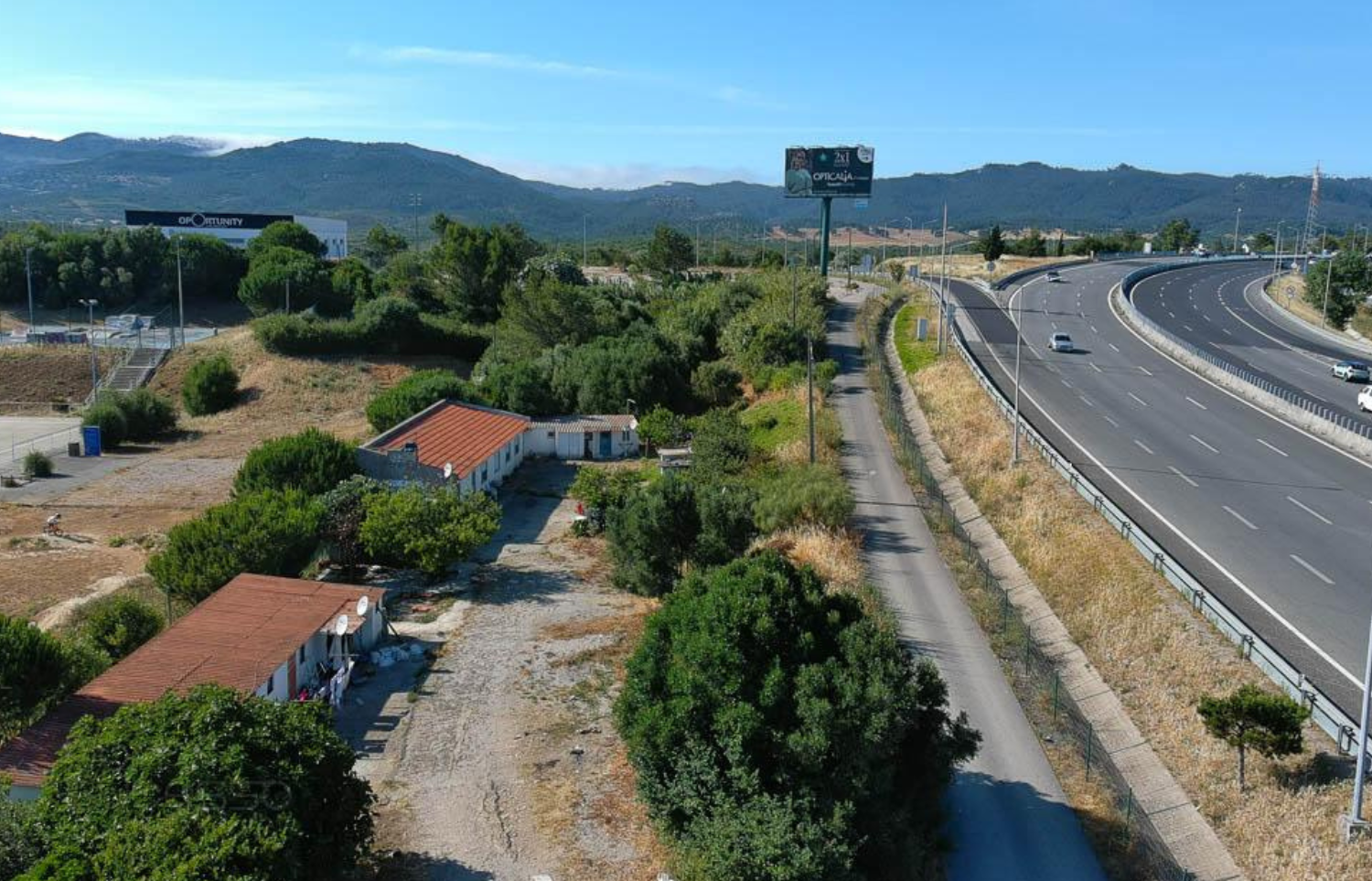 Terreno para Atividades Econmicas com Visibilidade Premium | Cascais | 1120 m2